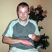 I have suffered from severe psoriasis for 20 years .... I originally borrowed it for a trial run so as not to offend a good friend who offered me the opportunityand with the conviction that I would return it again in peace, because like other methods I had tried, it probably wouldn't help me in any way. But I didn't! On the contrary, I gladly paid it and continued to use its great abilities with amazement.