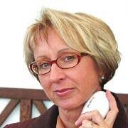 I don't know what a cold, cold, flu, strep throat is... I bought my first light therapy lamp about 4 years ago and have had light treatment since. It helps me with all sorts of pain, mostly in my joints. Whenever I feel something somewhere, I take the light therapy lamp and shine it on the spot where it hurts, and usually after the first two or three sessions it's much better, sometimes completely fine.